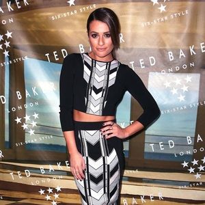 Ted Baker Minii Skyscraper Knitted Crop Top Size2